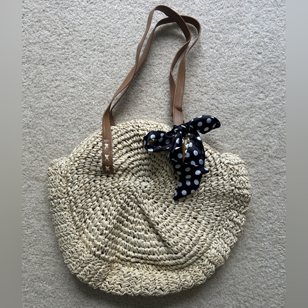 Amazon Fashion Straw Woven Round Shoulder Bag with Bow